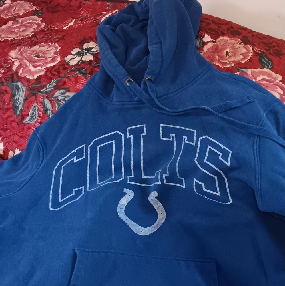 Men's colts hoodie blue in color